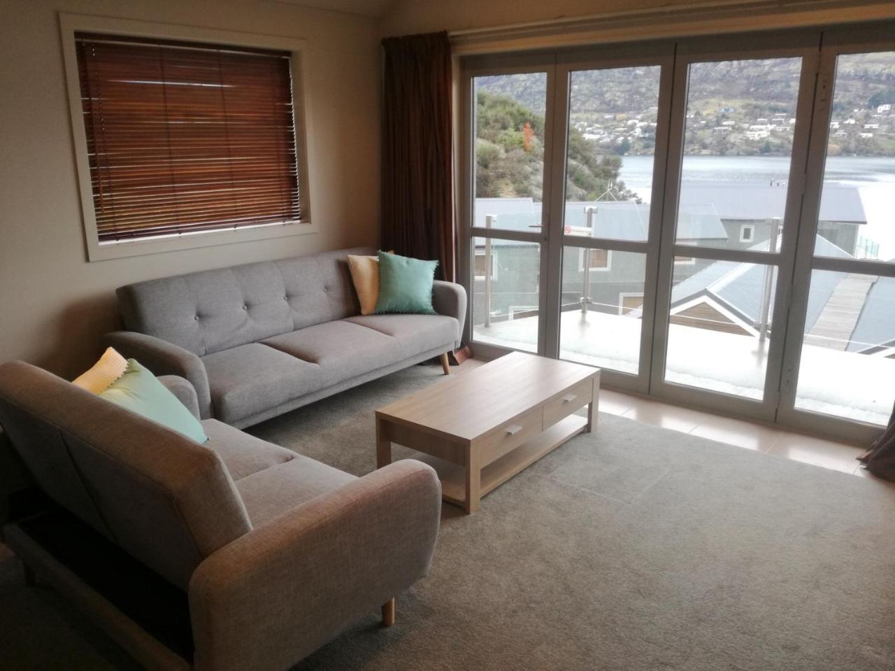 Alpine Village Views Queenstown Eksteriør billede